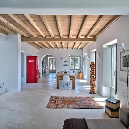Villa Mystavaros *